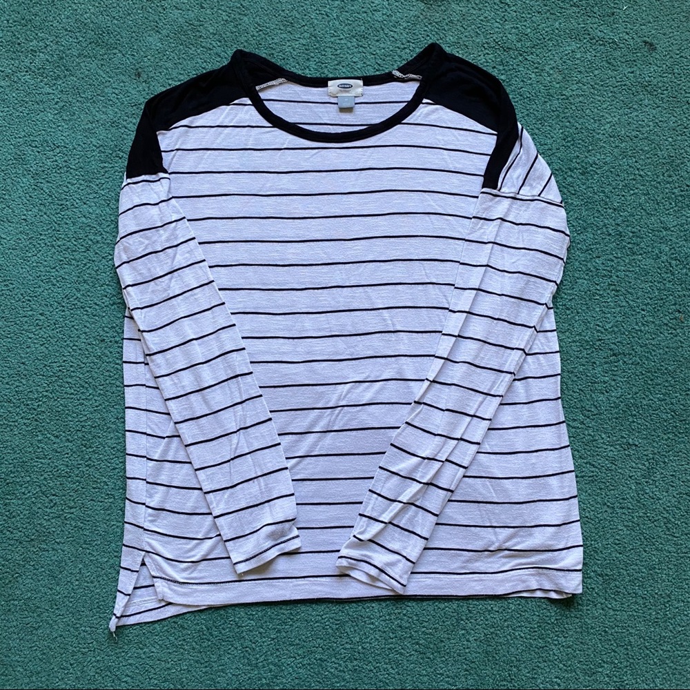 Black & White Striped Black Shoulder Long Sleeve